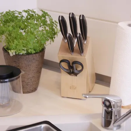 Silentio Schletterstrasse