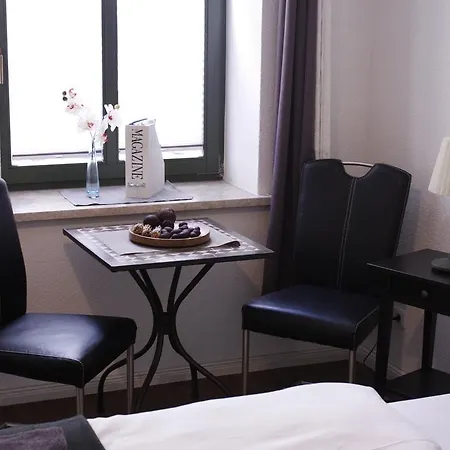 Silentio Schletterstrasse