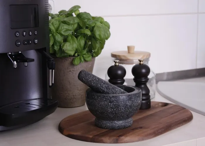 Silentio Schletterstrasse